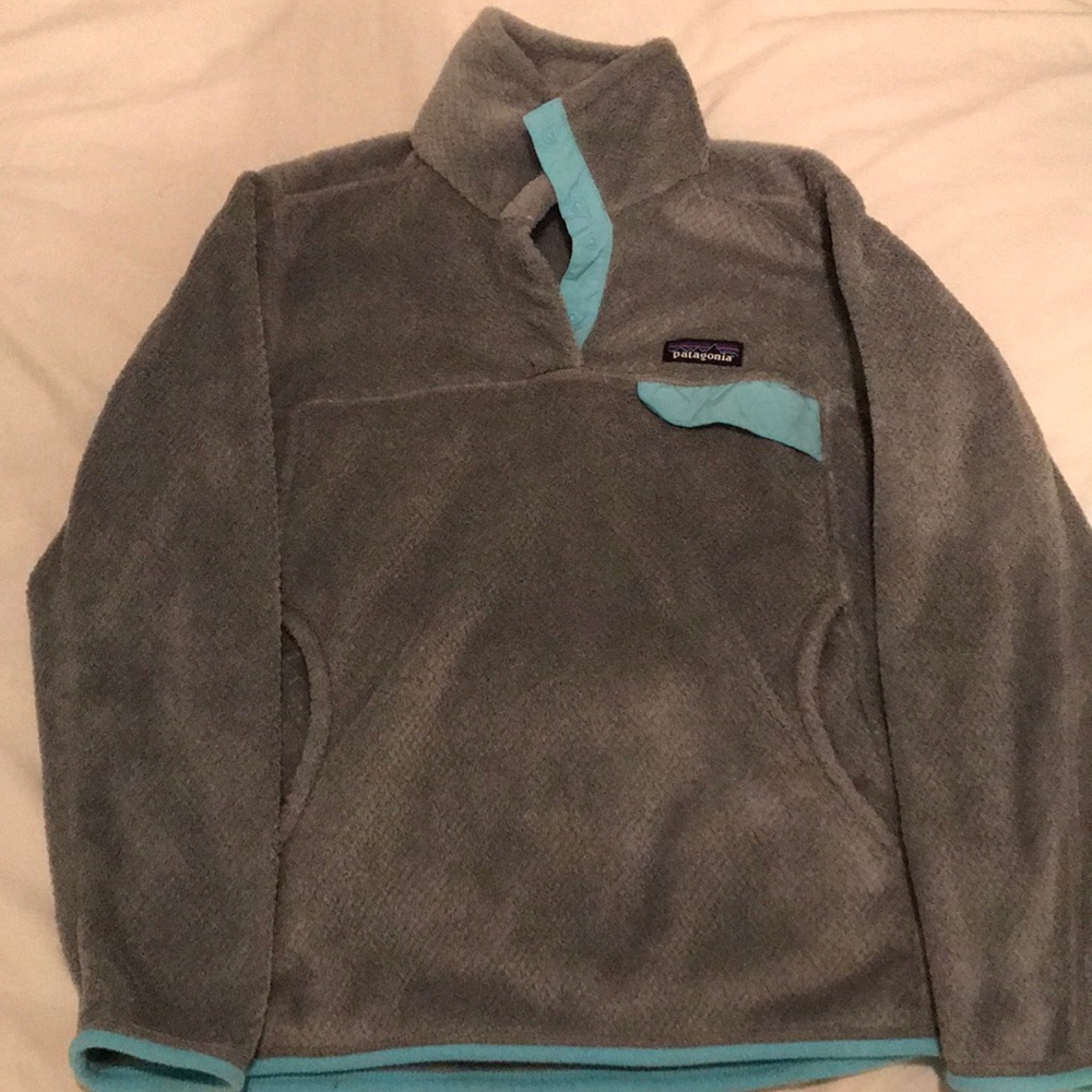 Like-New Patagonia Fuzzy Grey Sweater